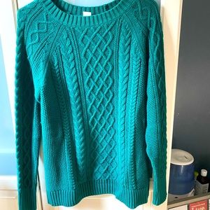 Long sleeve GAP cable-knit sweater